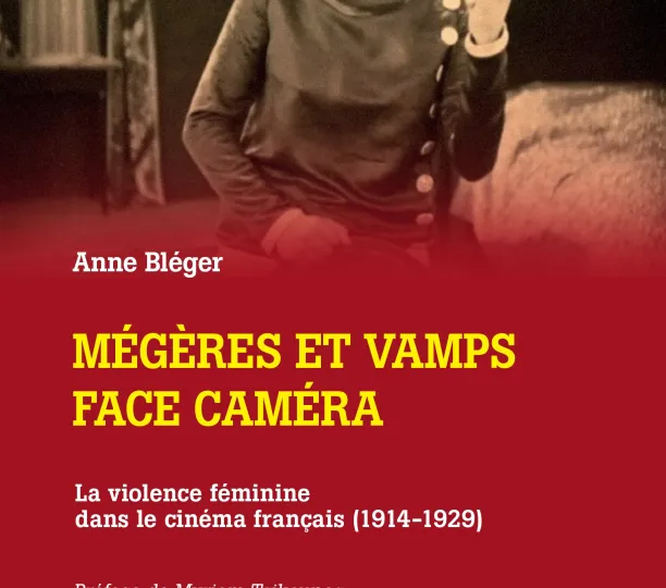  Mégères et vamps face caméra 